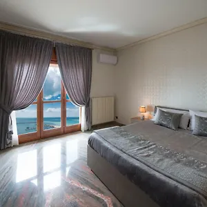  Bed & Breakfast Domus Aurea Italy