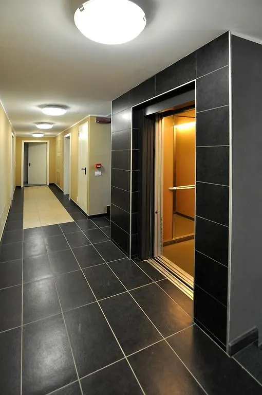 Bb Hotels Aparthotel Arcimboldi Milano İtalya