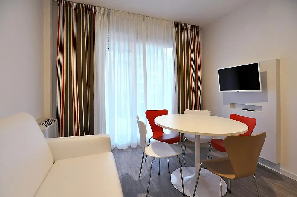 Bb Hotels Aparthotel Arcimboldi Milano 2*,