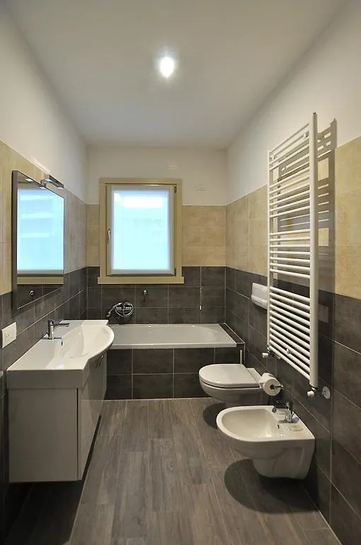 Bb Hotels Aparthotel Arcimboldi Milano 2*,